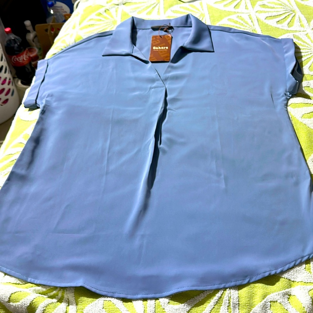 Women’s casual shirt